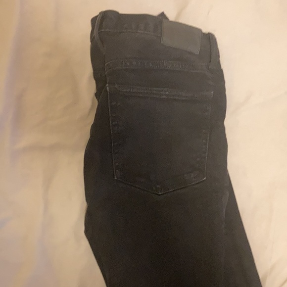 Gap Skinny Jeans - Picture 2 of 4